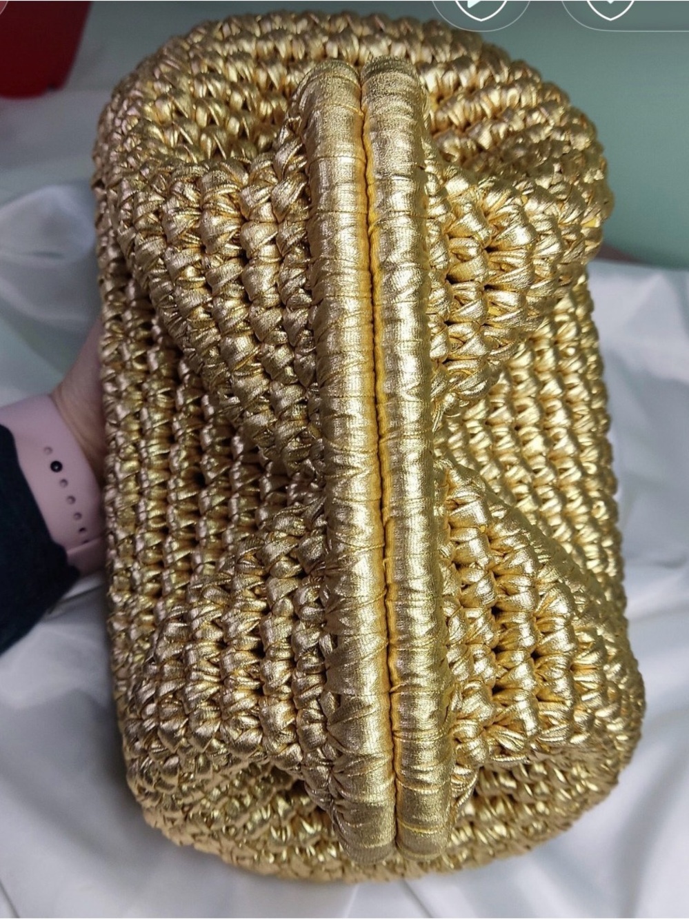 Gold Woven Top-Handle Women’s Bag - Picture 7 of 14